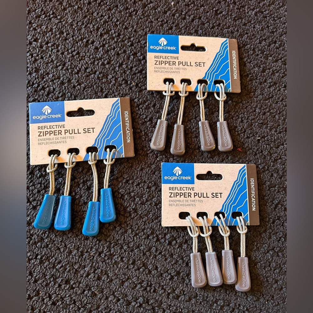 Eagle Creek Reflective Zipper Pull Set
